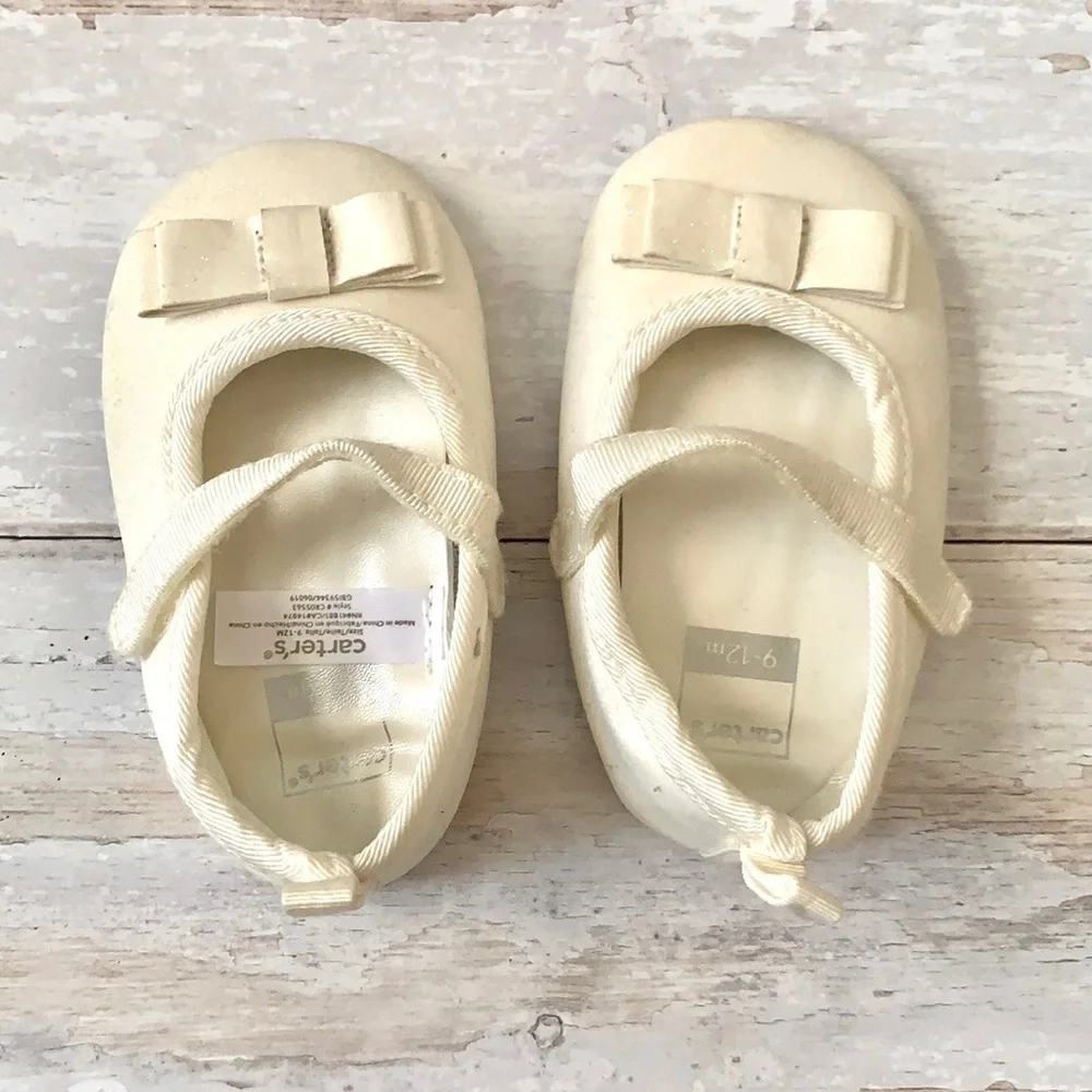 Carters Baby Girl White Glitter MaryJane Dress Shoes Size 9-12m 9m 12m NEW